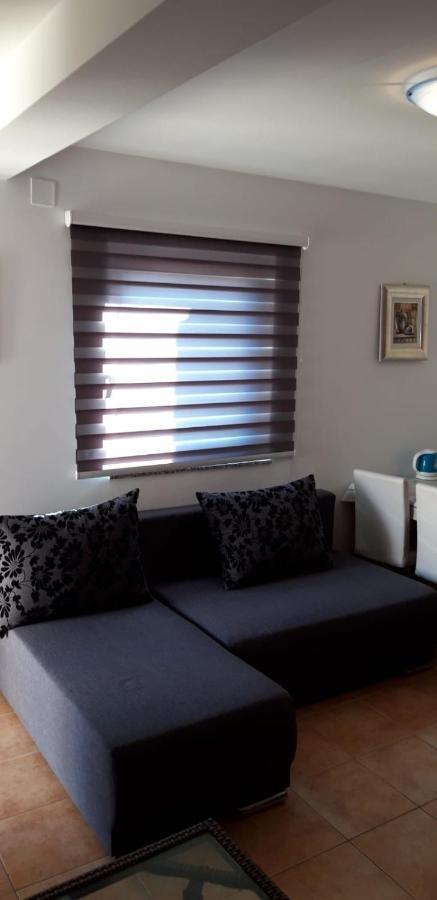 Apartments By The Sea Privlaka, Zadar - 14816 Exterior foto